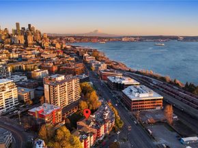 524 6th Avenue W 407, Seattle WA 98119