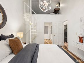 524 6th Avenue W 407, Seattle WA 98119