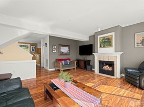 23120 SE Black Nugget Road E1, Issaquah WA 98029