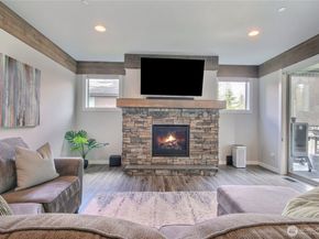 4425 S 352nd Lane, Auburn WA 98001