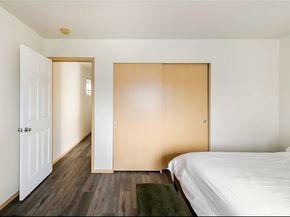 10047 17th Avenue SW, Seattle WA 98146