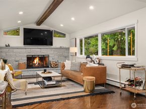 15803 81st Avenue NE, Kenmore WA 98028