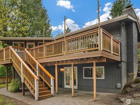 15803 81st Avenue NE, Kenmore WA 98028