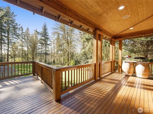 7402 229th Place SE, Woodinville WA 98072