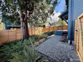 10421 41st Avenue SW B, Seattle WA 98146