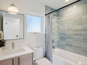 3239 61st Avenue SW, Seattle WA 98116