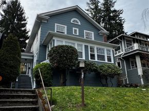 5235 19th Avenue NE, Seattle WA 98105