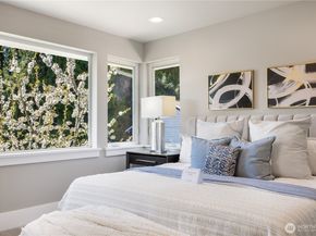 10015 131st Place NE, Kirkland WA 98033