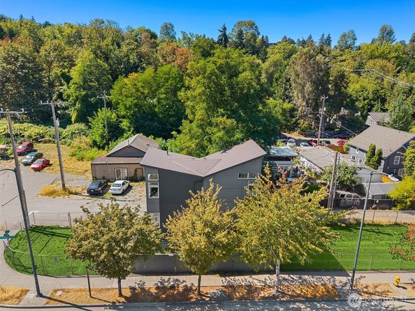 3323 Martin Luther King Jr Way S, Seattle WA 98144