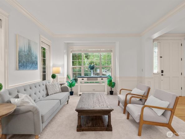 18626 157th Place NE, Woodinville WA 98072