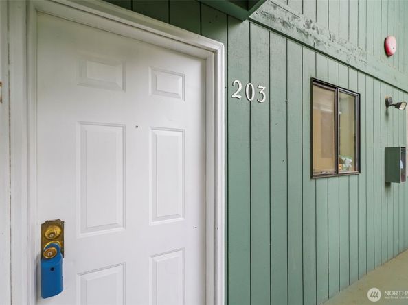 3322 I Street NE E203, Auburn WA 98002