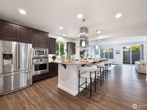 20340 85th Place NE, Bothell WA 98011