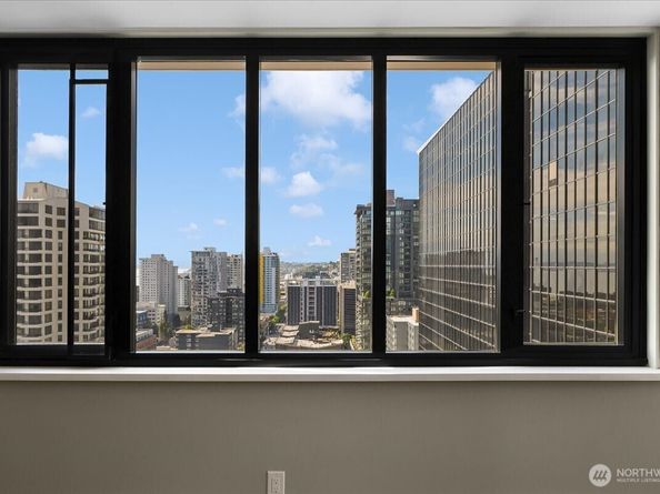 2100 3rd Avenue 2104, Seattle WA 98121