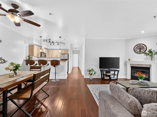 10709 Valley View Road C103, Bothell WA 98011