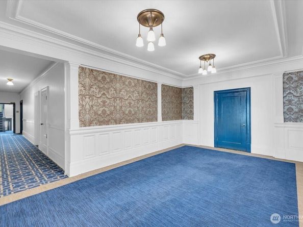 615 Boren Avenue 8, Seattle WA 98104