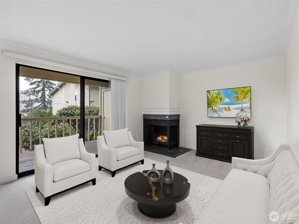 11801 100th Avenue NE A102, Kirkland WA 98034