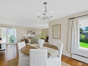 1817 125th Avenue SE, Bellevue WA 98005