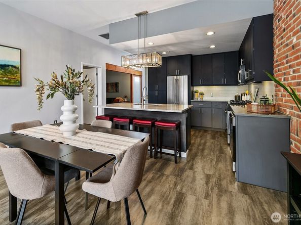 17 W Mercer Street 302, Seattle WA 98119