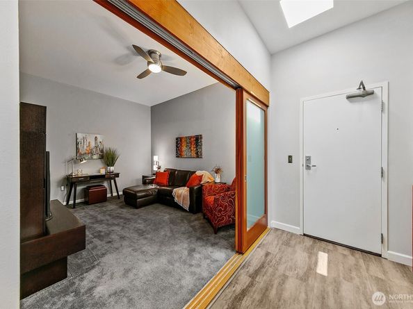 17 W Mercer Street 302, Seattle WA 98119