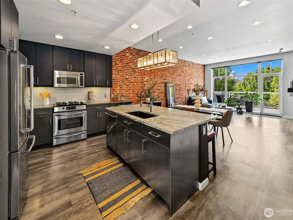 17 W Mercer Street 302, Seattle WA 98119