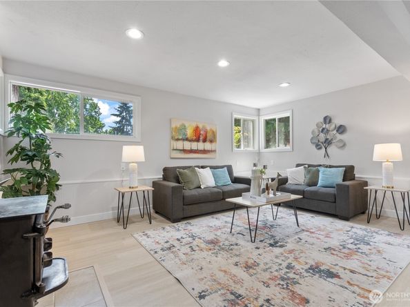 4426 NE 17th Street, Renton WA 98059