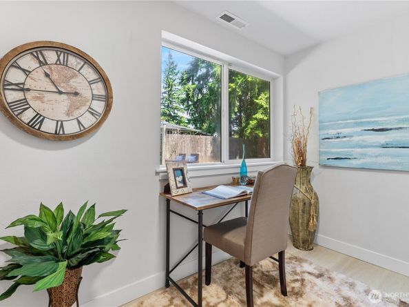 4426 NE 17th Street, Renton WA 98059