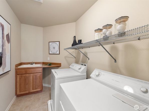 4105 215th Street SE, Bothell WA 98021