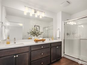1240 SW 124th Street 10A, Burien WA 98146