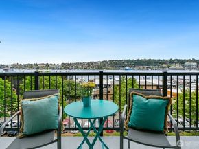 2001 Westlake Avenue N 35, Seattle WA 98109