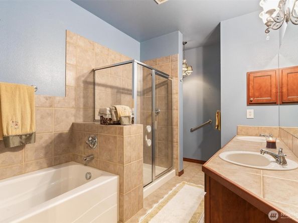 3806 209th Place SW, Lynnwood WA 98036