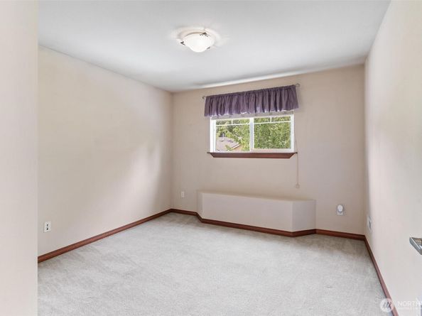 3806 209th Place SW, Lynnwood WA 98036