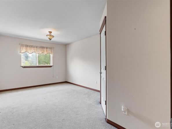 3806 209th Place SW, Lynnwood WA 98036