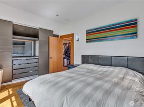 4222 Latona Avenue NE, Seattle WA 98105