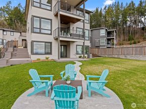 2599 NW Si View Lane, Issaquah WA 98027