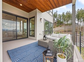 2599 NW Si View Lane, Issaquah WA 98027