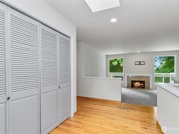 17002 SE 43rd Street, Bellevue WA 98006