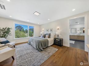 10204 NE 43rd Street, Kirkland WA 98033