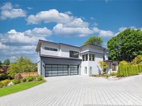 10204 NE 43rd Street, Kirkland WA 98033