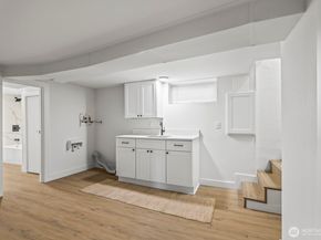 3539 NE 88th Street A, Seattle WA 98115