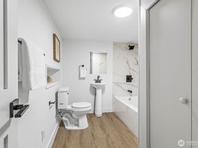 3539 NE 88th Street A, Seattle WA 98115