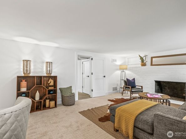 3539 NE 88th Street A, Seattle WA 98115