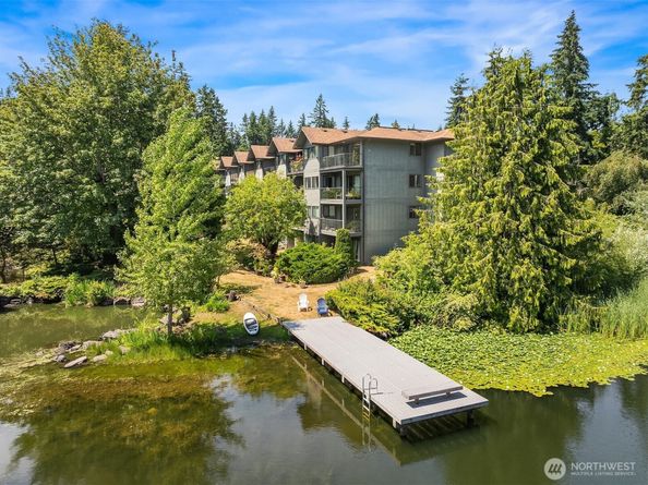 19428 Aurora Avenue N 427, Shoreline WA 98133