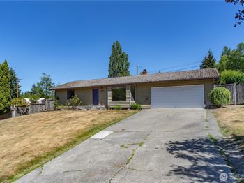 18552 15th Loop NE