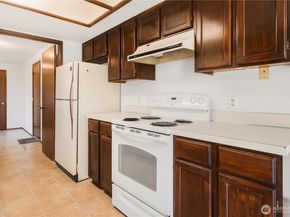 18552 15th Loop NE, Poulsbo WA 98370