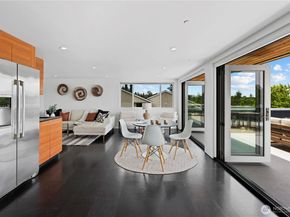 6304 Lakeview Drive, Kirkland WA 98033