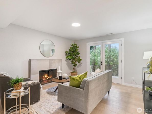 12804 NE 139th Court, Kirkland WA 98034
