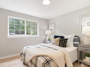 12804 NE 139th Court, Kirkland WA 98034