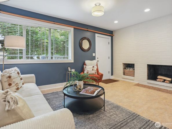 10718 12th Avenue NW, Seattle WA 98177