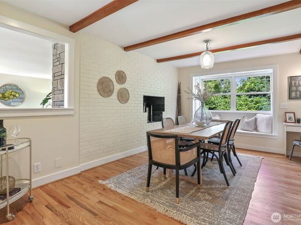 10718 12th Avenue NW, Seattle WA 98177