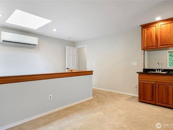 12914 182nd Avenue NE, Redmond WA 98052